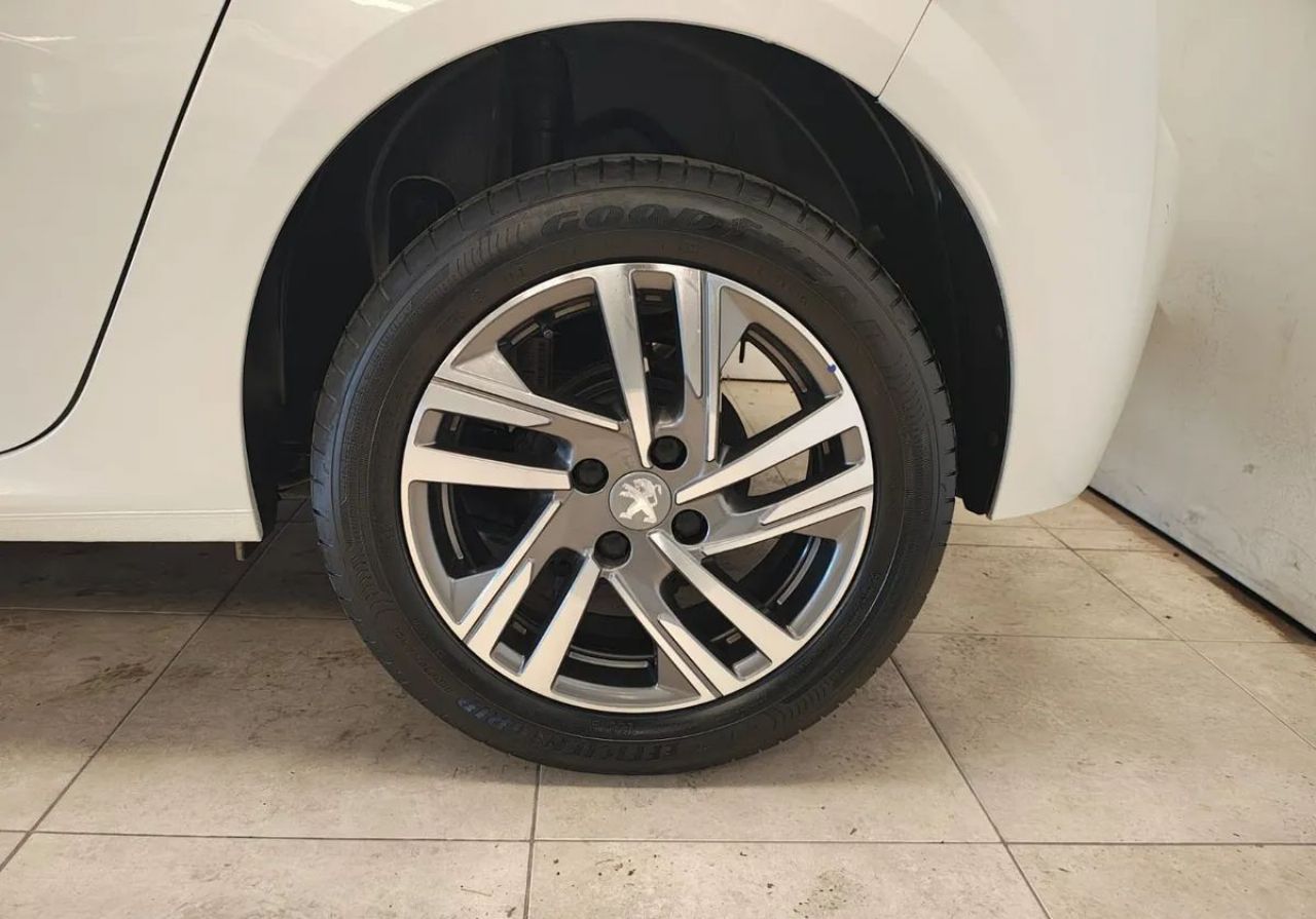 Peugeot 208 Usado en Córdoba, deRuedas