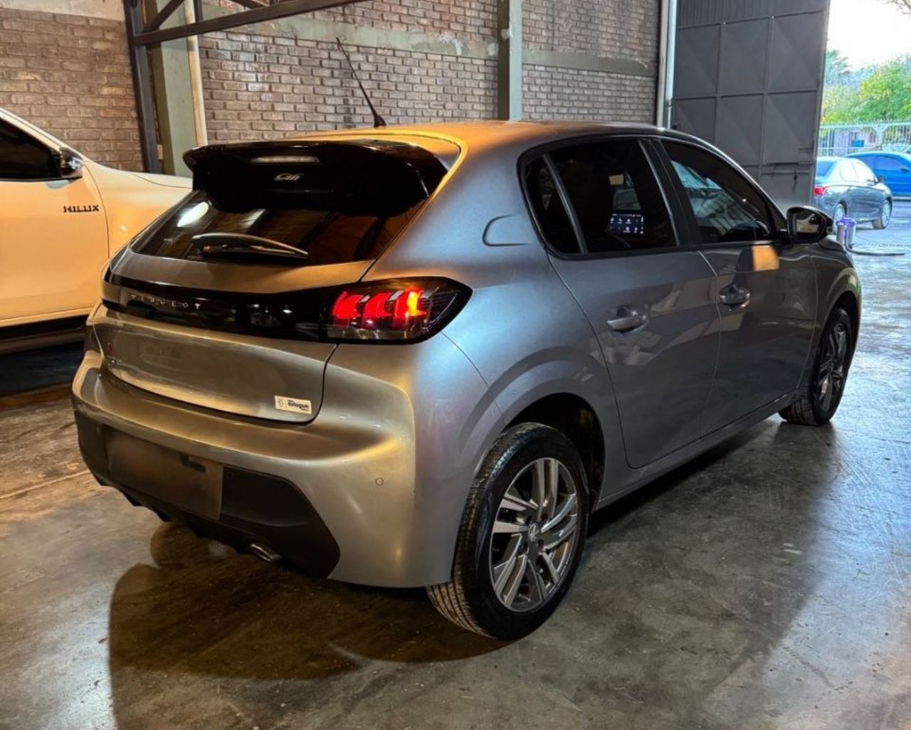 Peugeot 208 Usado en Mendoza, deRuedas