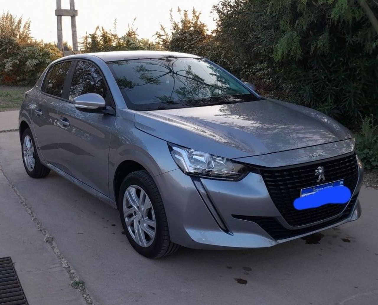 Peugeot 208 Usado en Mendoza, deRuedas