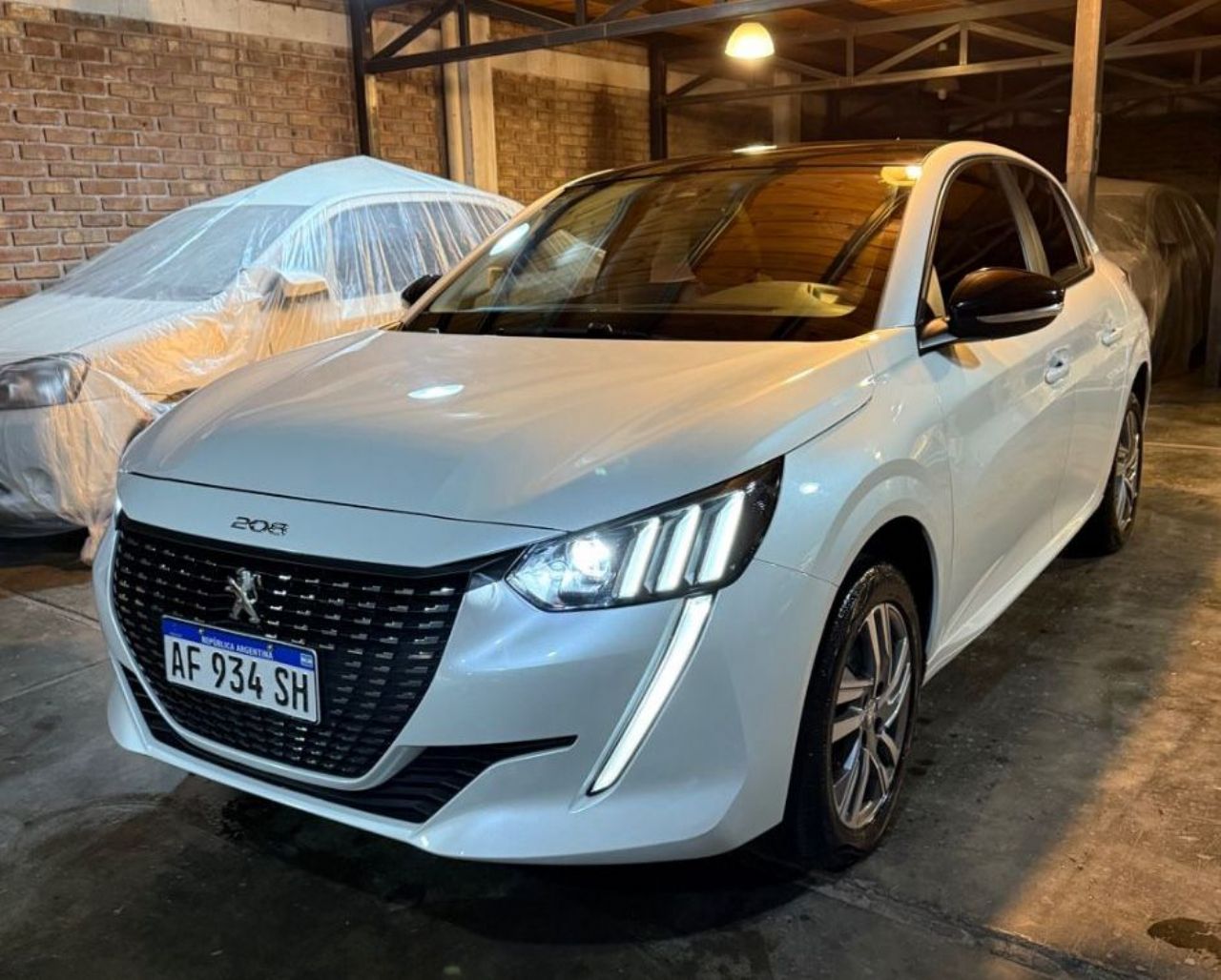 Peugeot 208 Usado en Mendoza, deRuedas