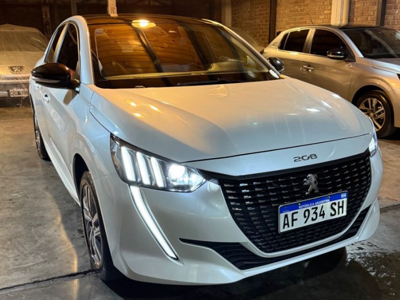 Peugeot 208 Usado en Mendoza, deRuedas