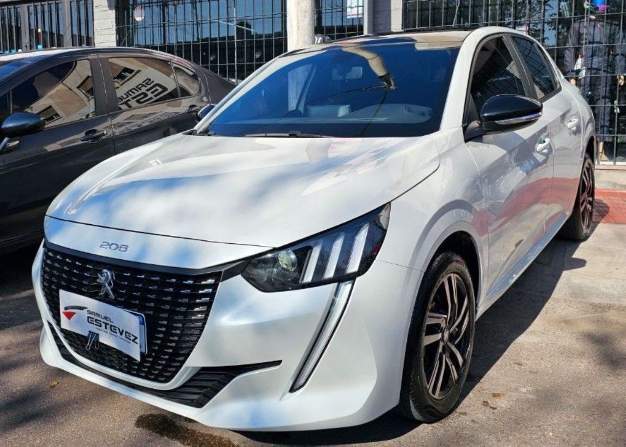 Peugeot 208 Usado Financiado en Mendoza, deRuedas