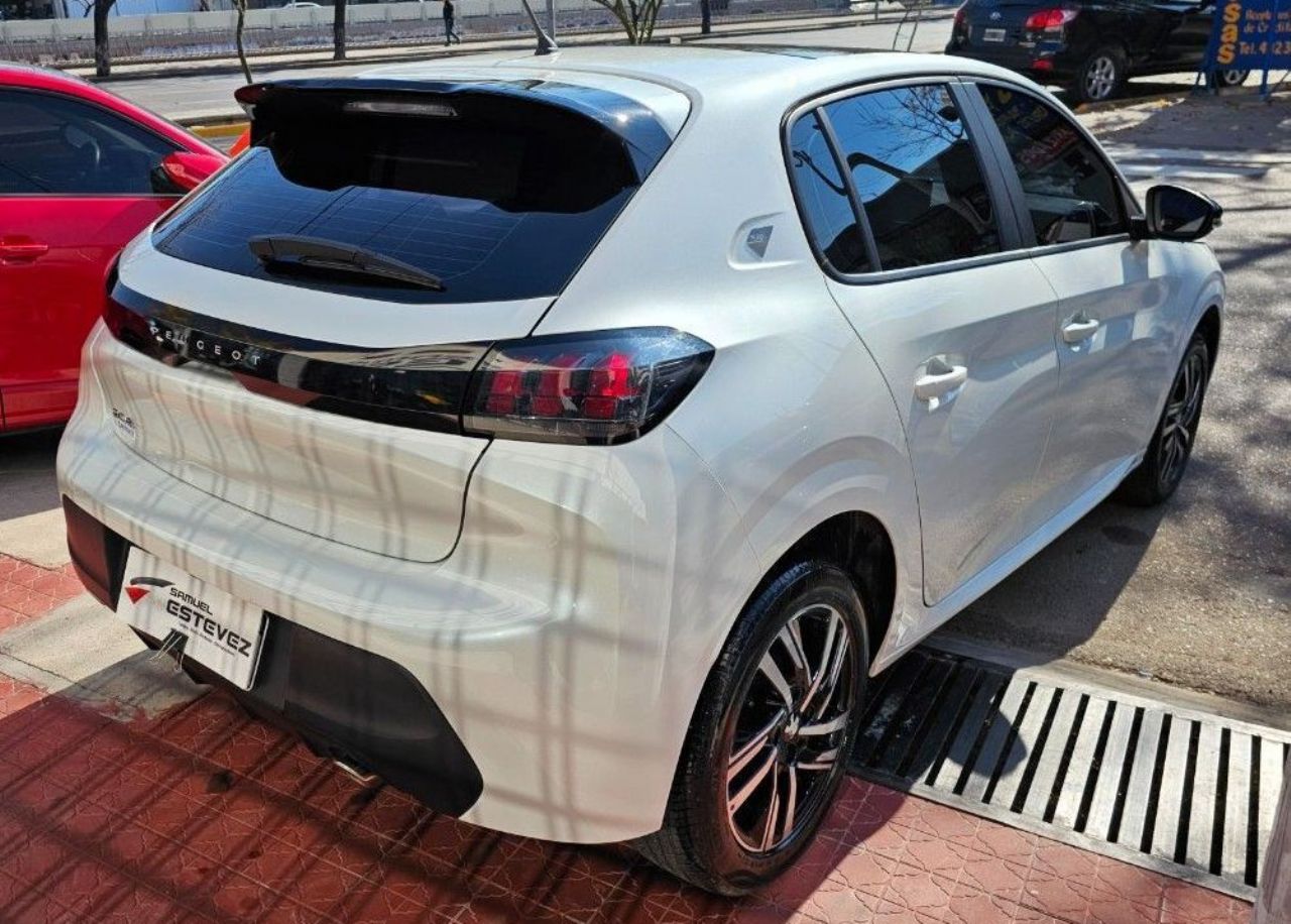 Peugeot 208 Usado Financiado en Mendoza, deRuedas