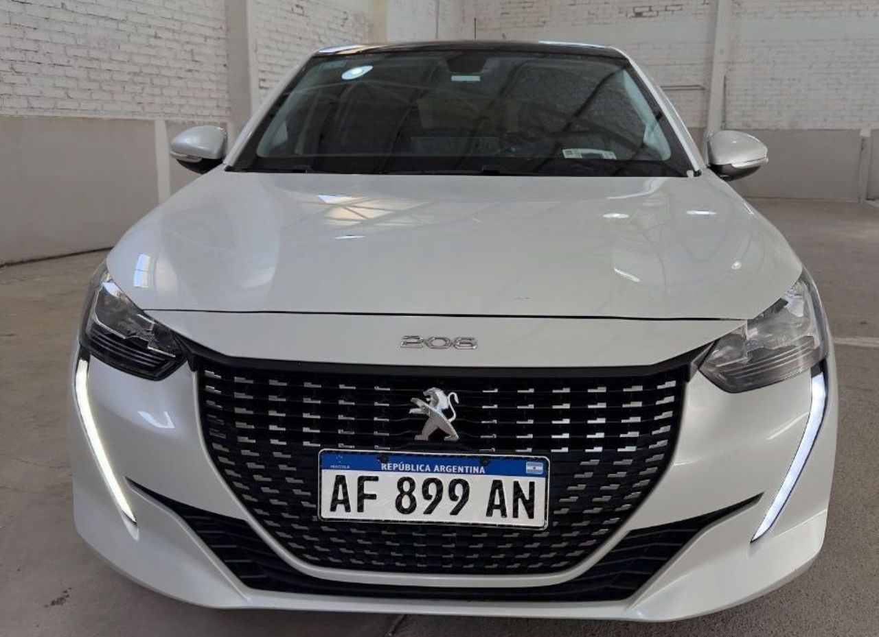Peugeot 208 Usado Financiado en Mendoza, deRuedas