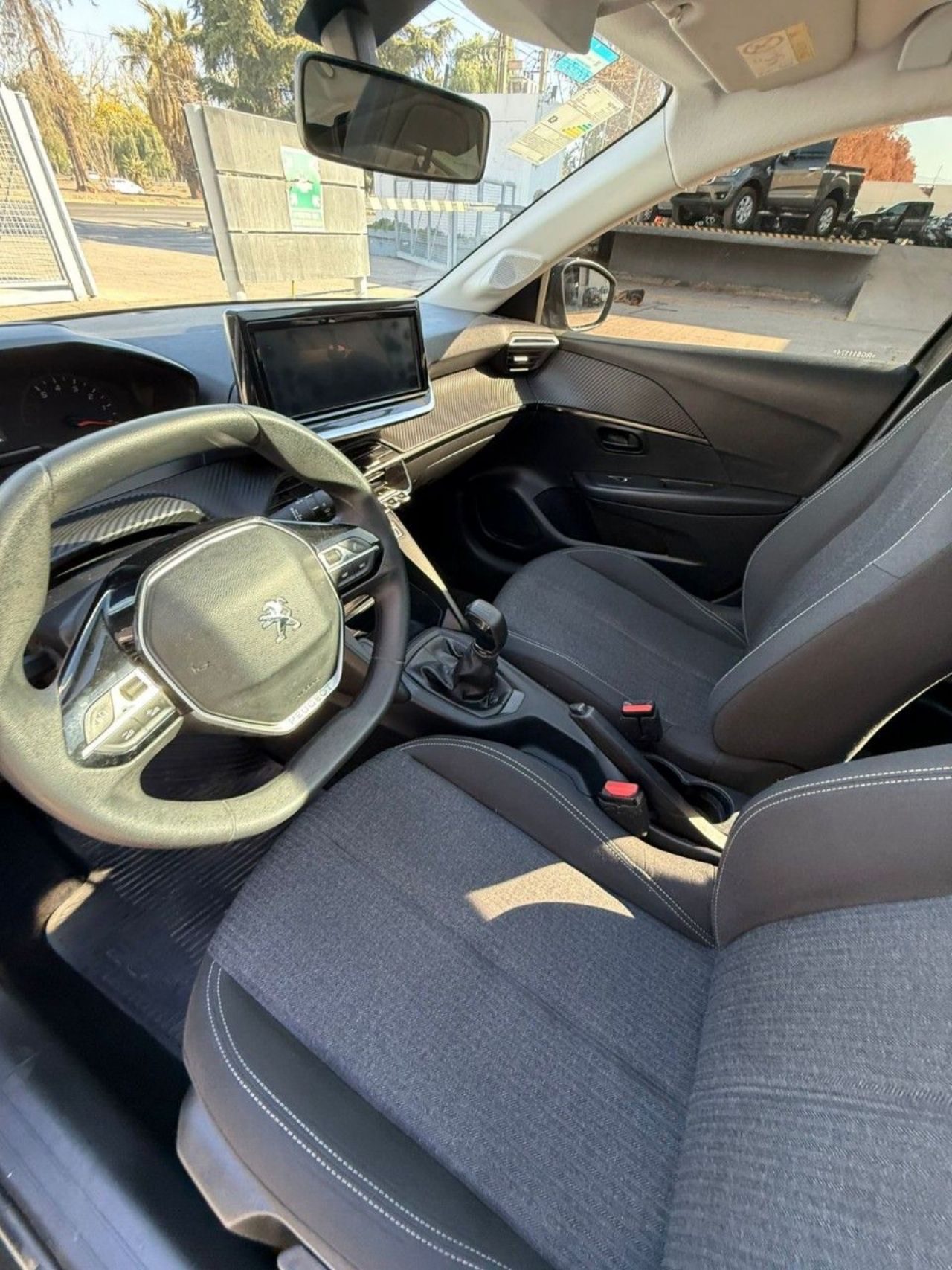 Peugeot 208 Usado en Mendoza, deRuedas
