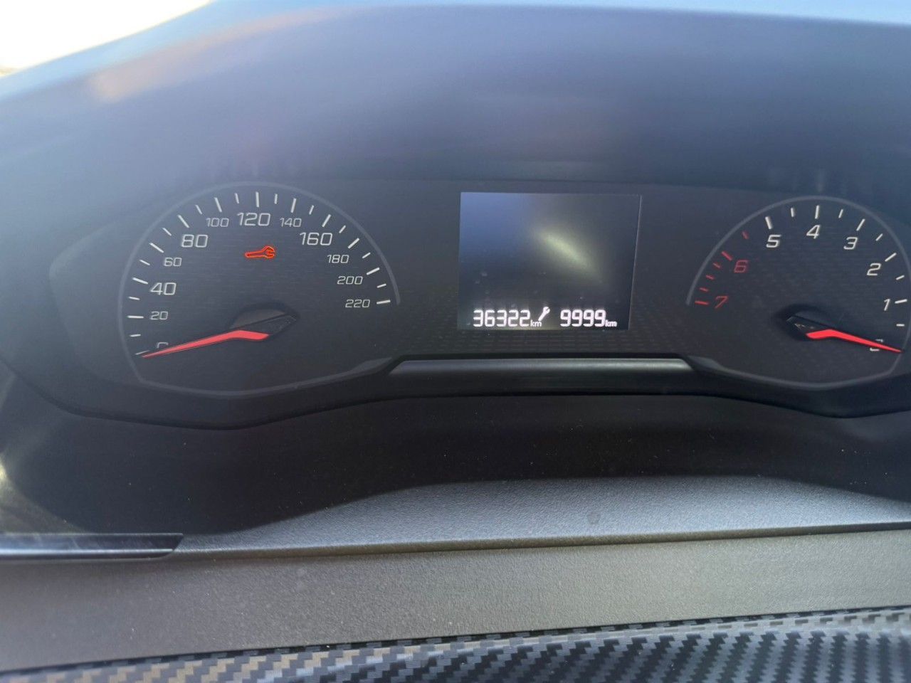 Peugeot 208 Usado en Mendoza, deRuedas