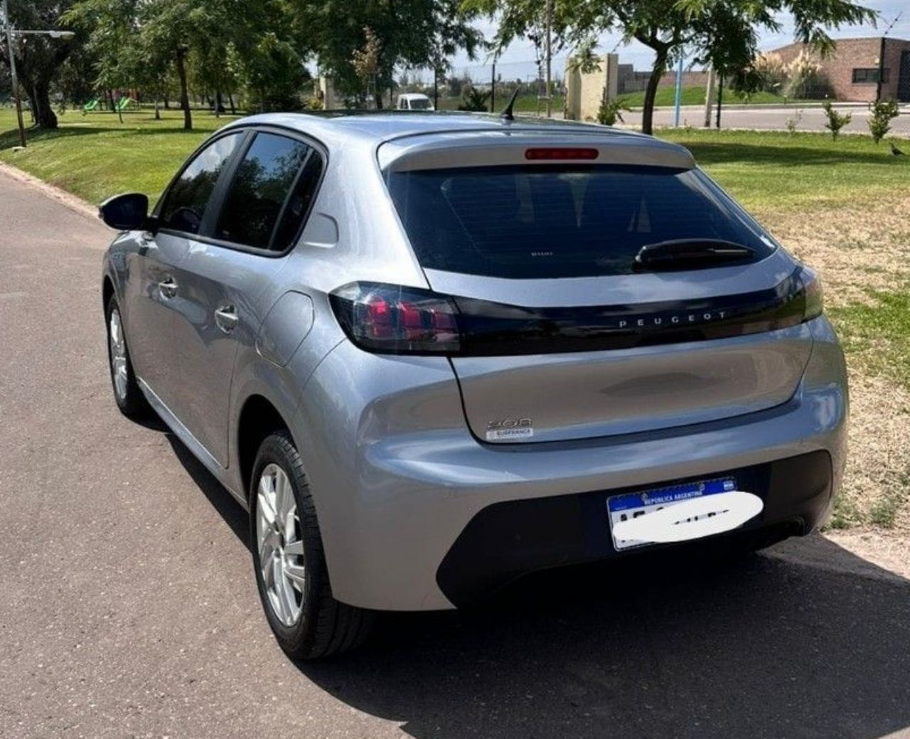 Peugeot 208 Usado en Mendoza, deRuedas
