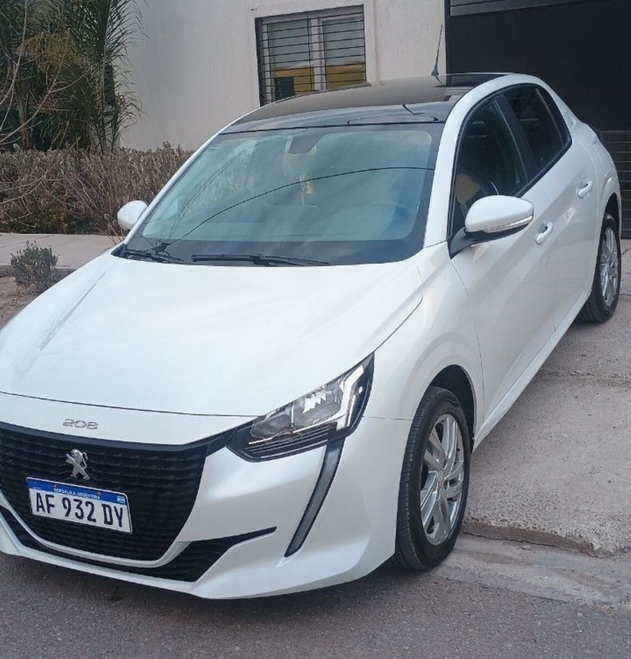 Peugeot 208 Usado en Mendoza, deRuedas