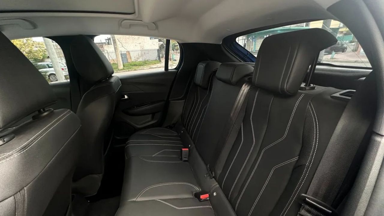 Peugeot 208 Usado Financiado en Córdoba, deRuedas