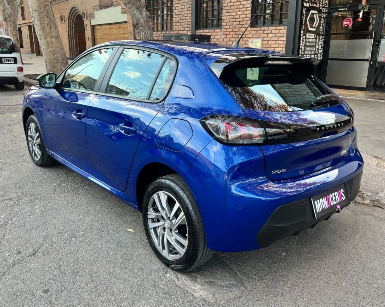 Peugeot 208 Usado Financiado en Mendoza, deRuedas