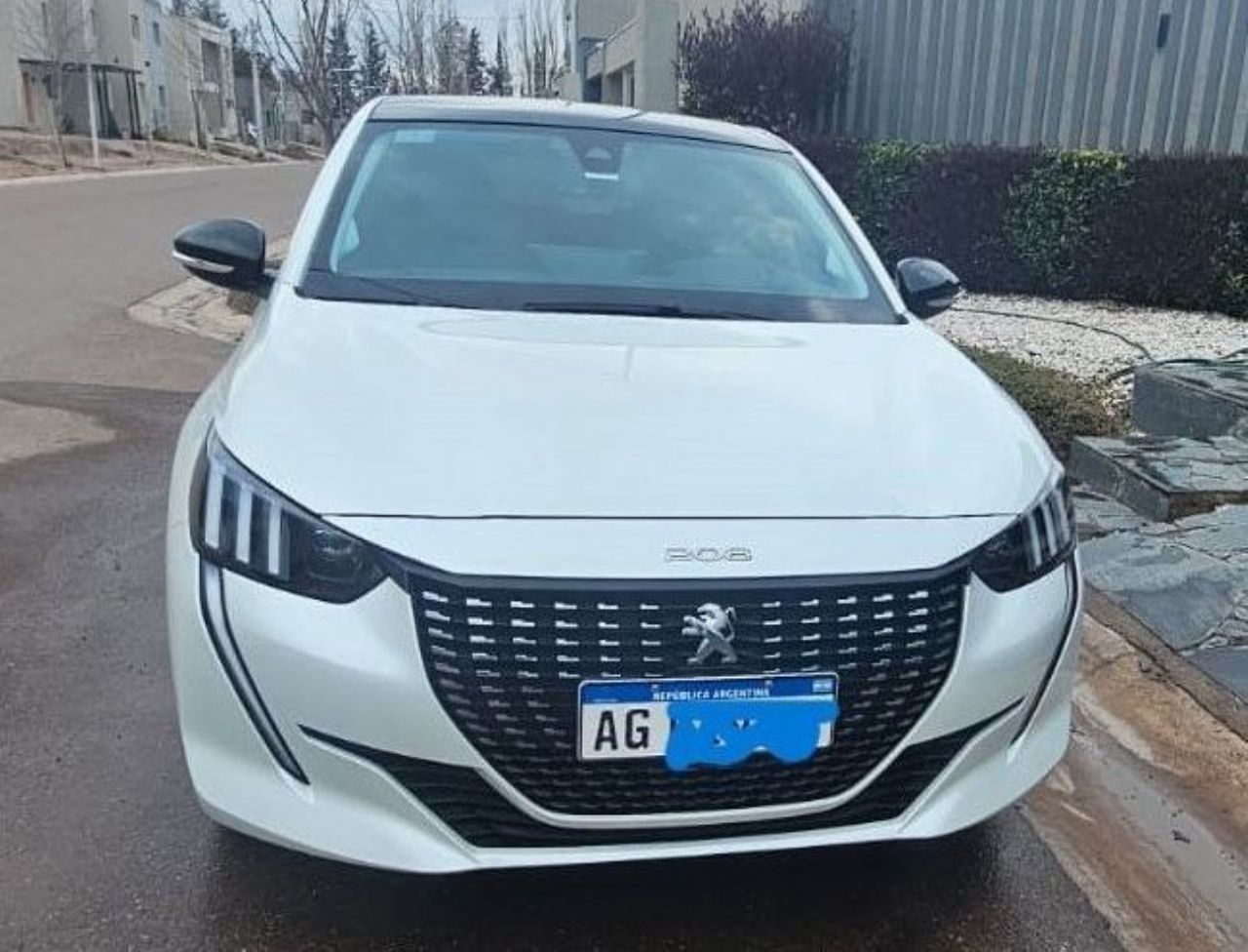 Peugeot 208 Usado en Mendoza, deRuedas