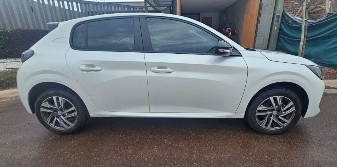 Peugeot 208 Usado en Mendoza, deRuedas