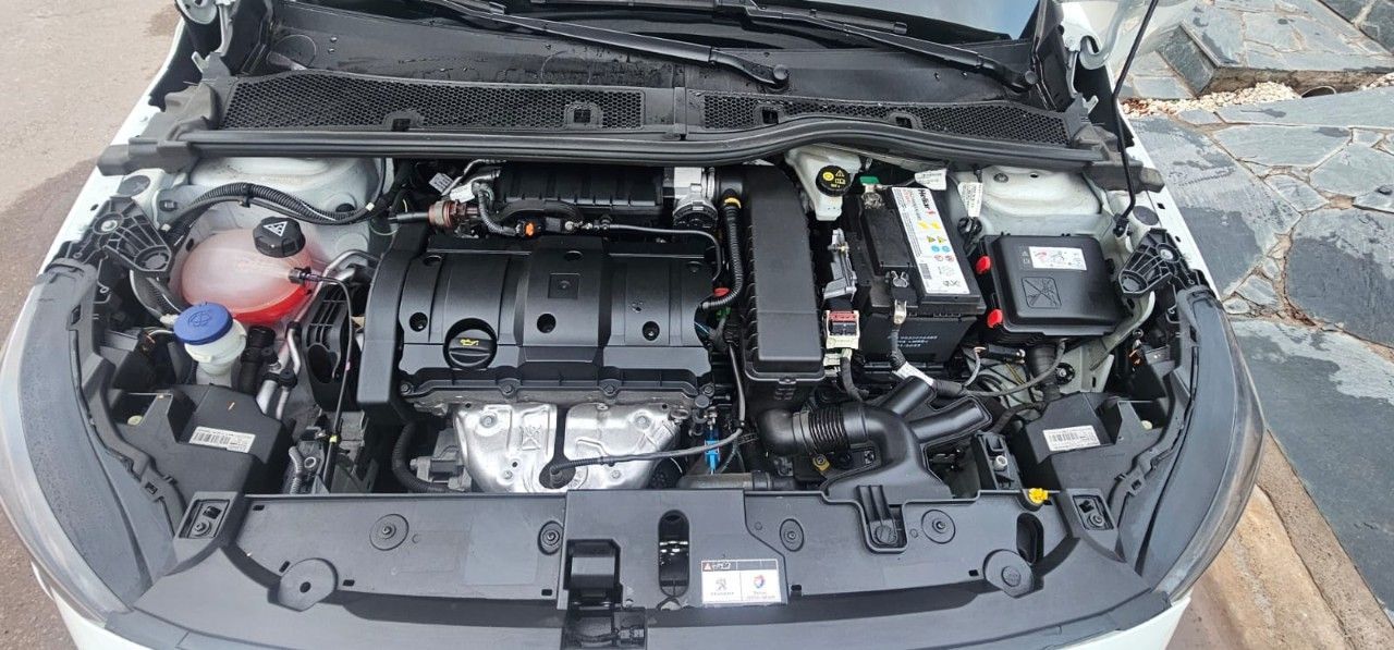 Peugeot 208 Usado en Mendoza, deRuedas