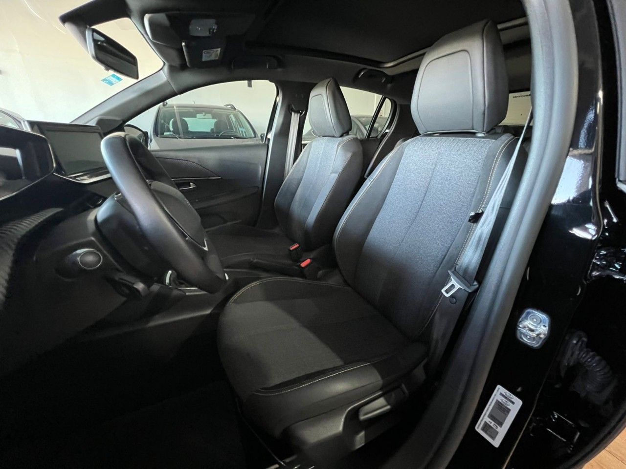 Peugeot 208 Usado Financiado en Córdoba, deRuedas