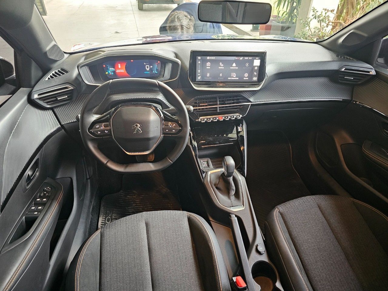 Peugeot 208 Usado Financiado en Mendoza, deRuedas