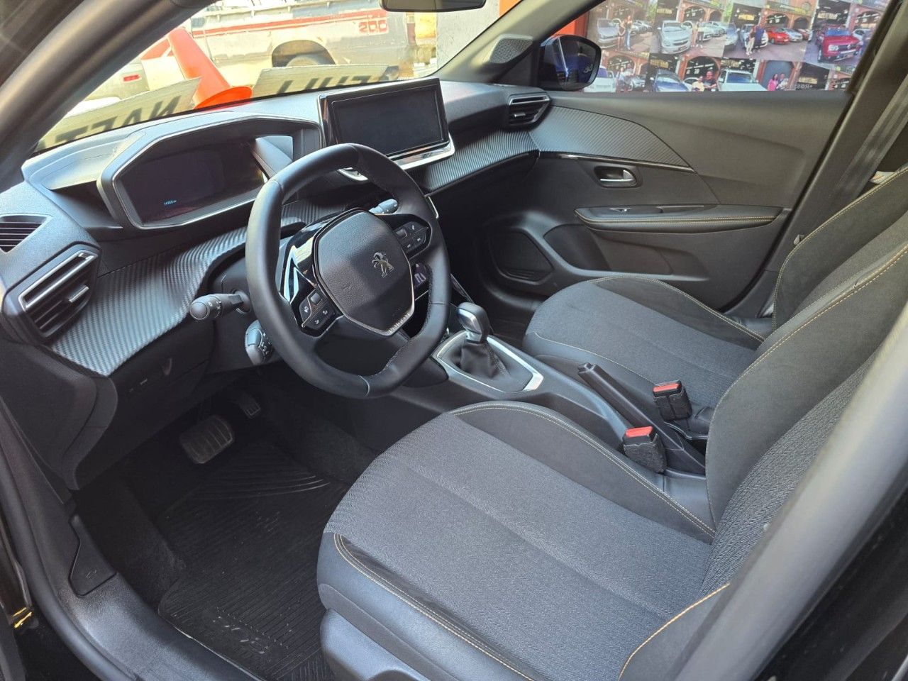 Peugeot 208 Usado Financiado en Mendoza, deRuedas