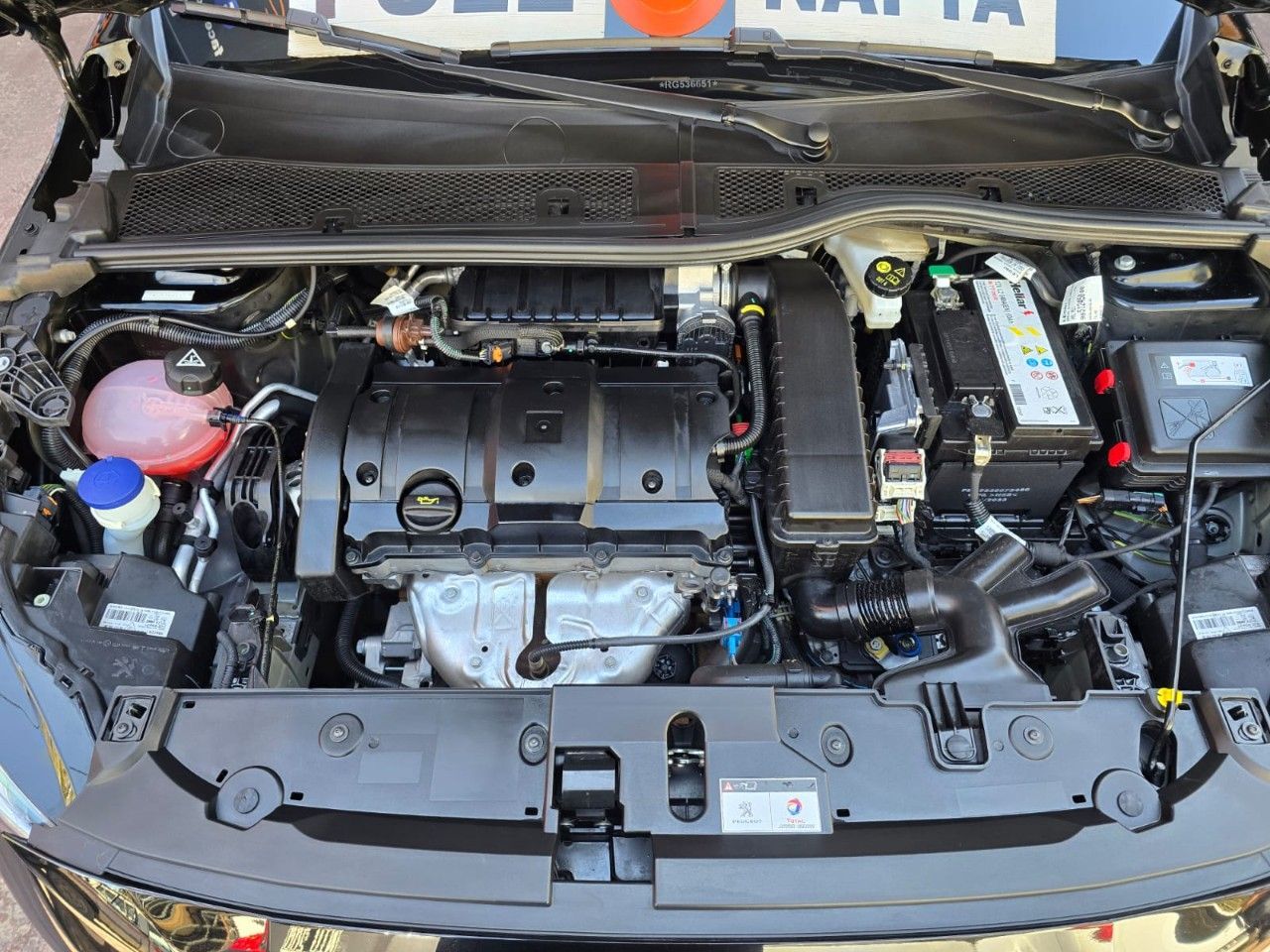 Peugeot 208 Usado Financiado en Mendoza, deRuedas