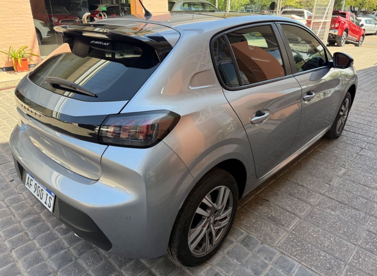 Peugeot 208 Usado Financiado en Mendoza, deRuedas