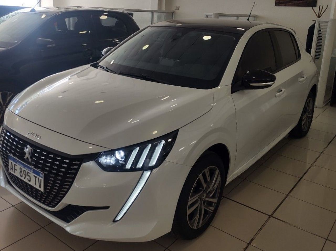 Peugeot 208 Usado en Mendoza, deRuedas