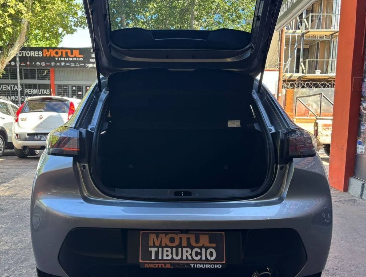 Peugeot 208 Usado Financiado en Mendoza, deRuedas