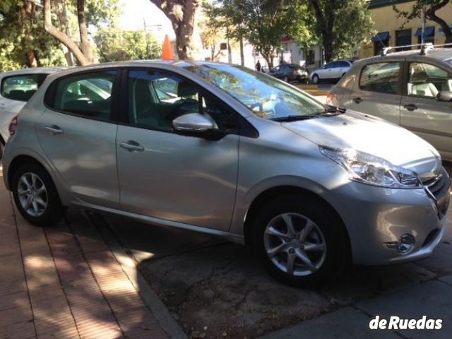Peugeot 208 Nuevo en Mendoza, deRuedas