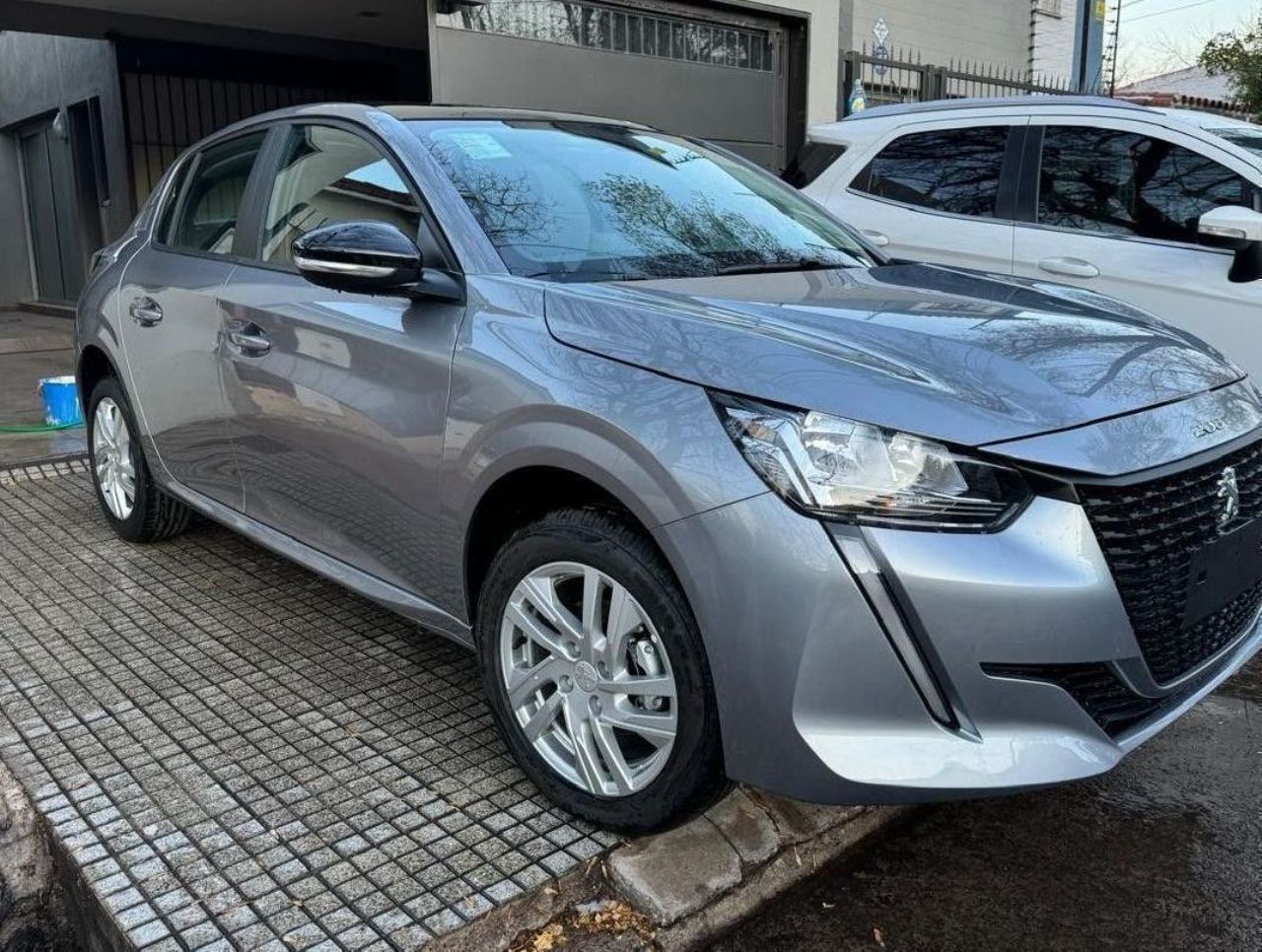 Peugeot 208 Usado en Mendoza, deRuedas