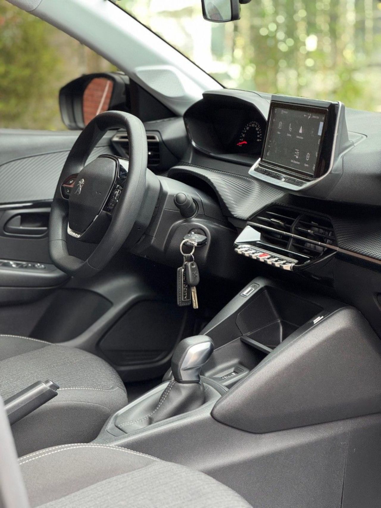 Peugeot 208 Usado Financiado en Córdoba, deRuedas
