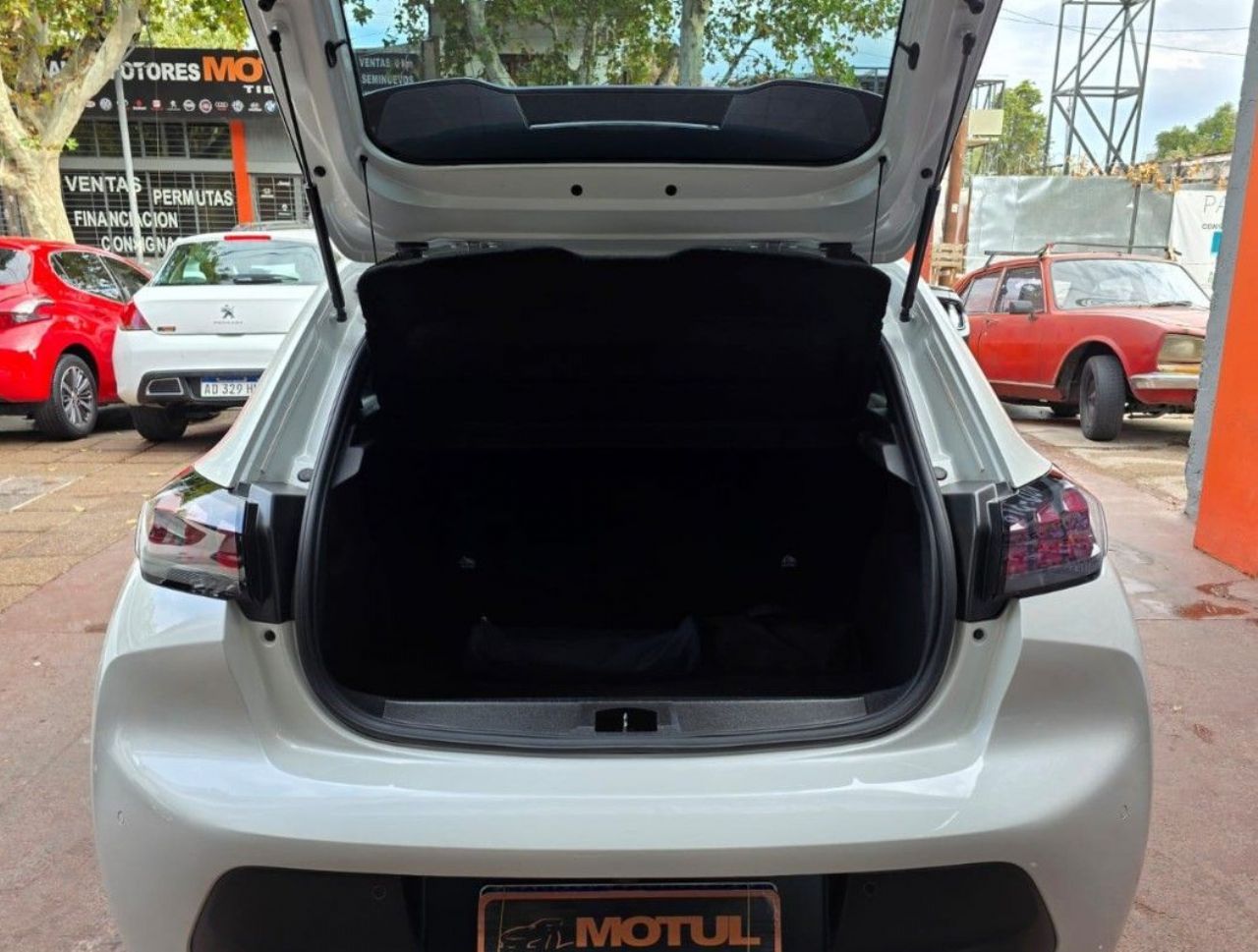 Peugeot 208 Usado en Mendoza, deRuedas