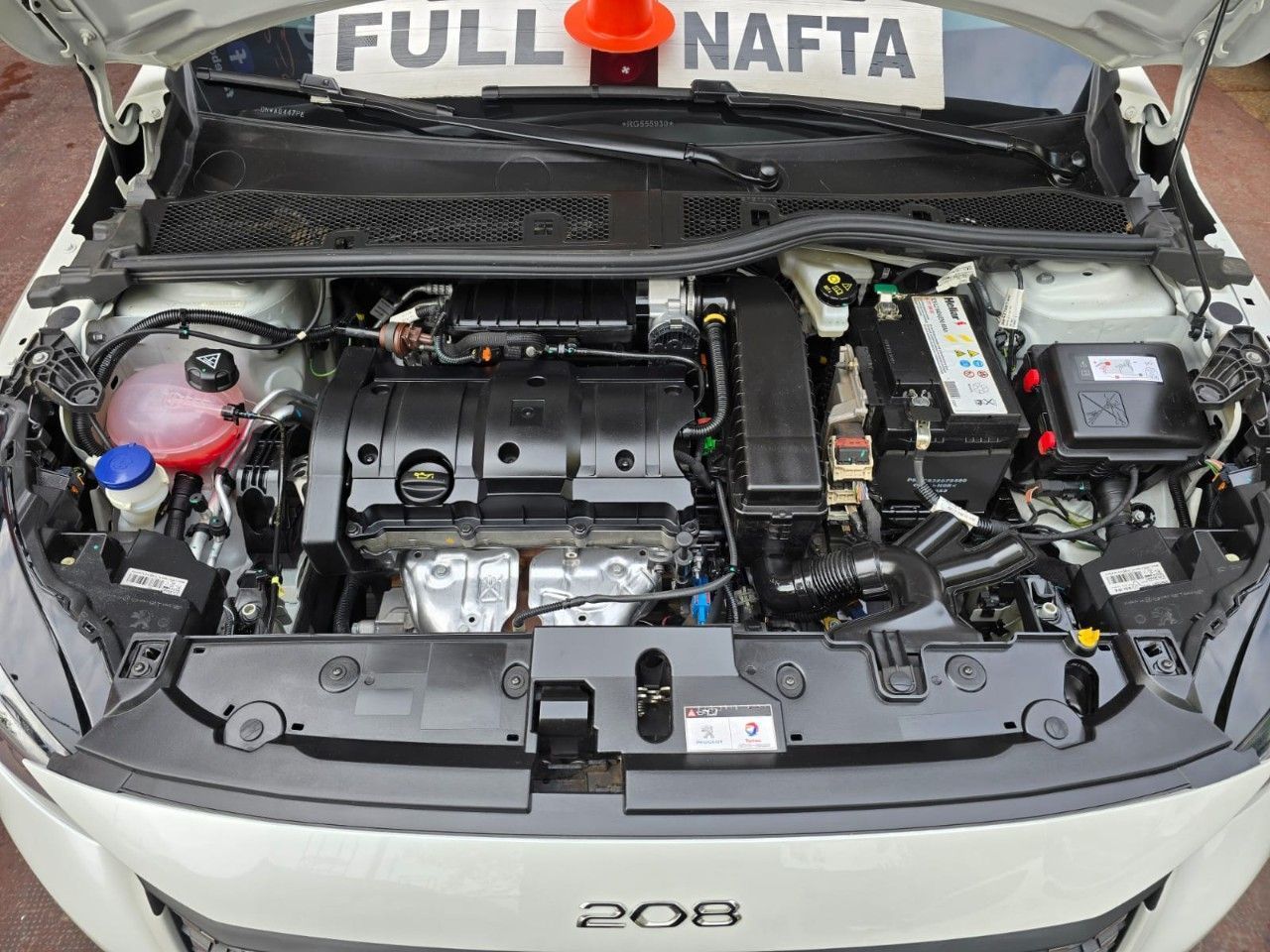 Peugeot 208 Usado en Mendoza, deRuedas