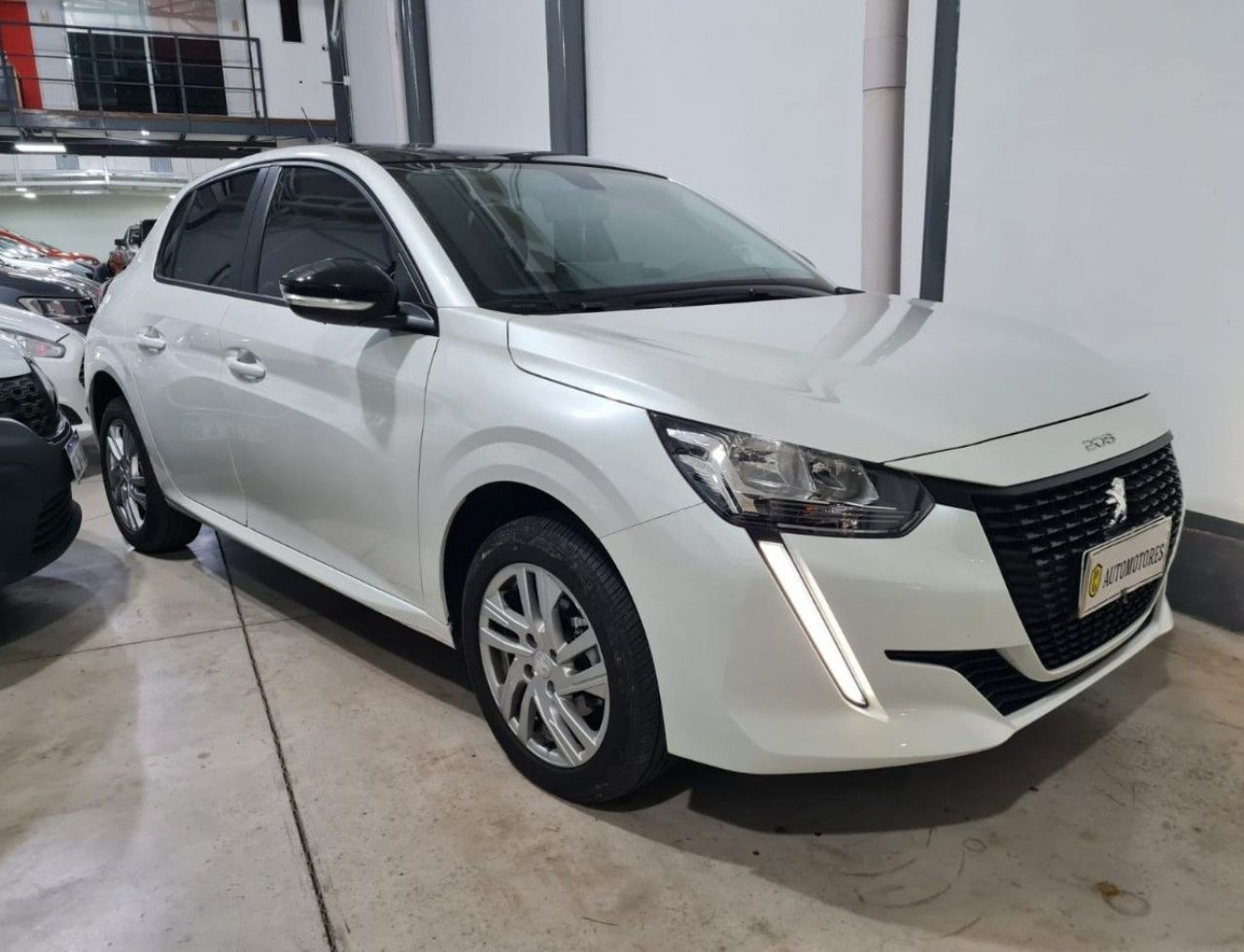 Peugeot 208 Usado en Mendoza, deRuedas
