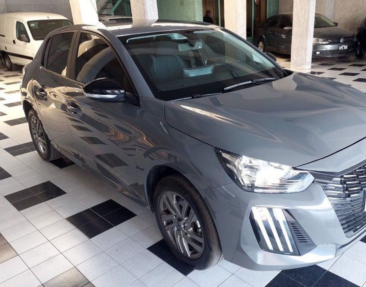 Peugeot 208 Usado en Mendoza, deRuedas