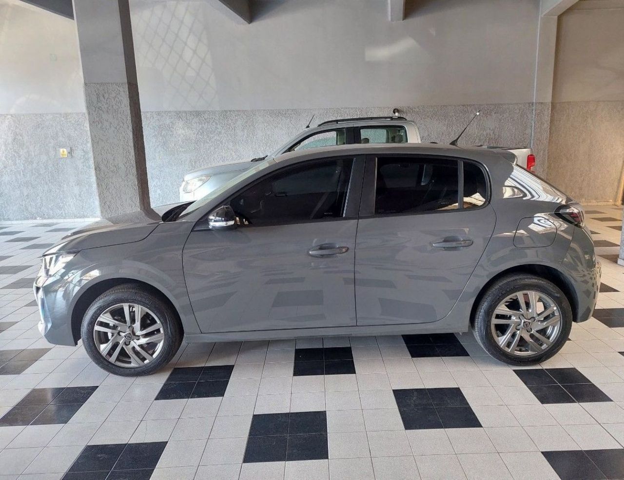 Peugeot 208 Usado en Mendoza, deRuedas