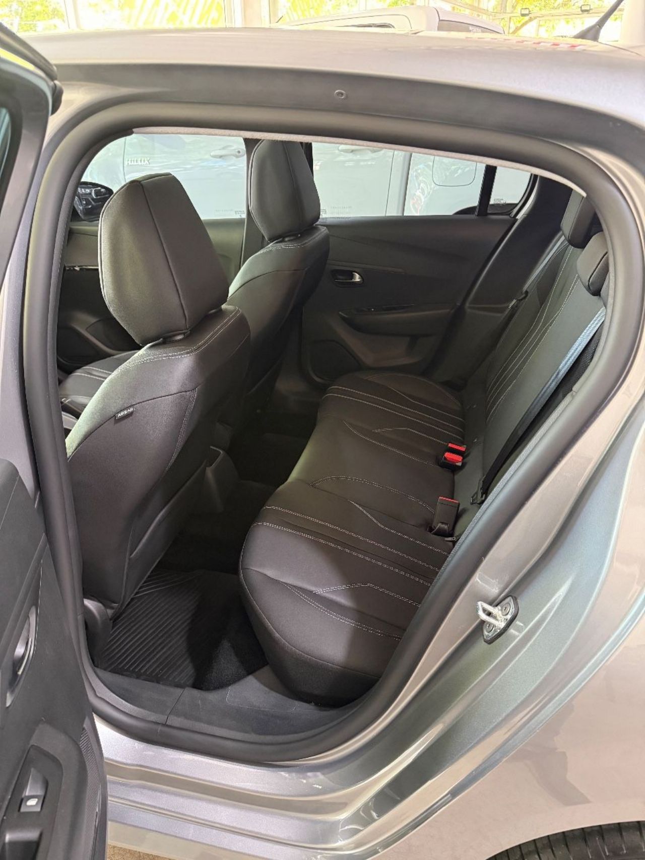 Peugeot 208 Usado Financiado en Mendoza, deRuedas