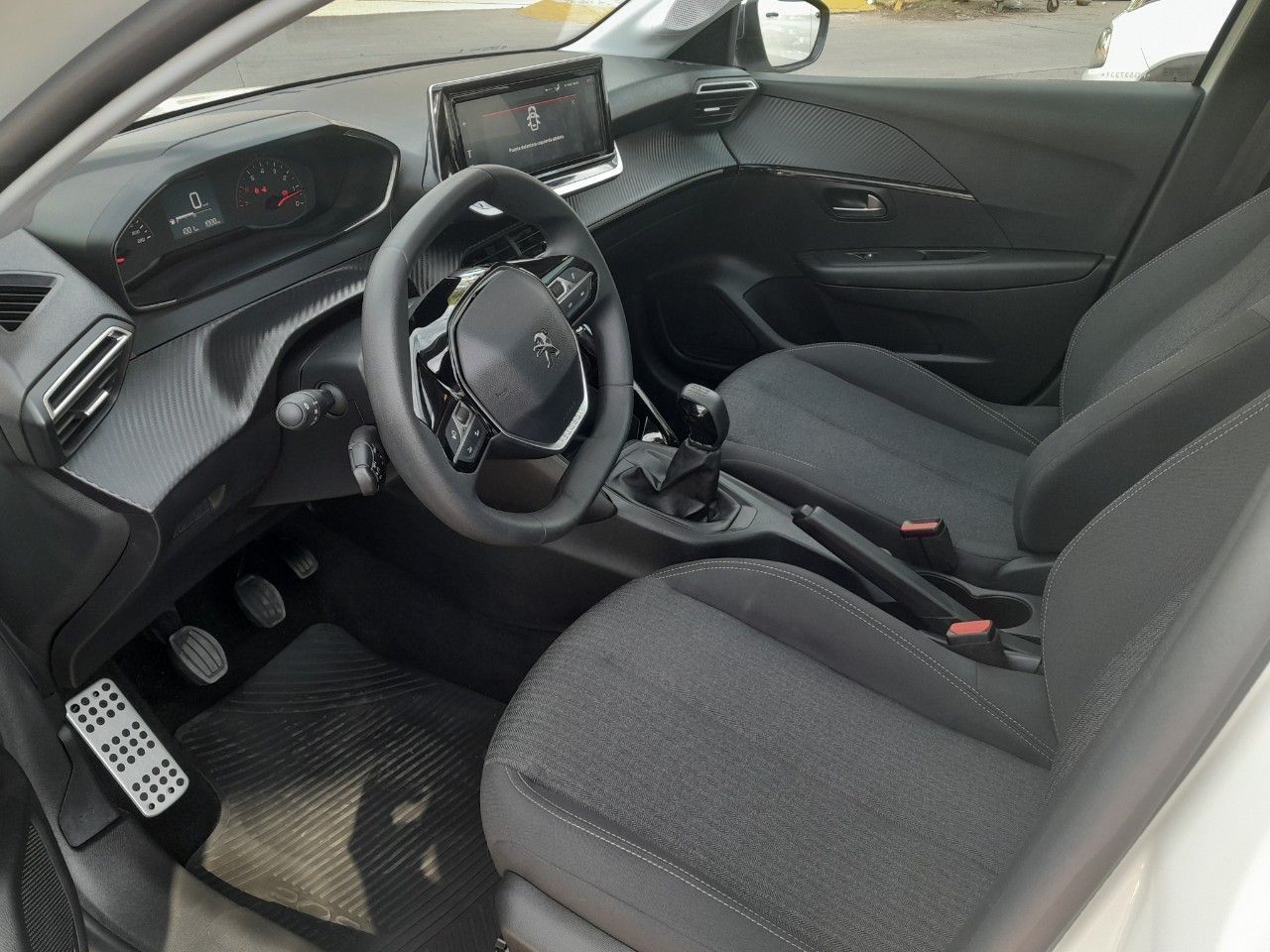 Peugeot 208 Nuevo en Mendoza, deRuedas