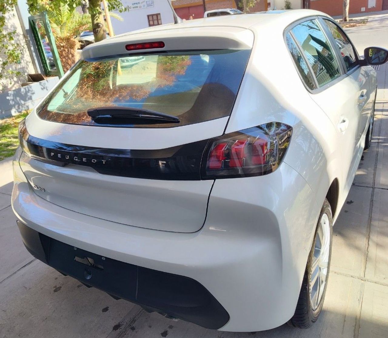 Peugeot 208 Nuevo en Mendoza, deRuedas