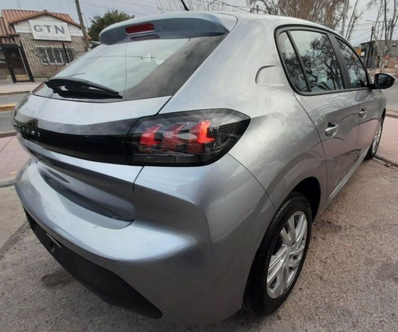 Peugeot 208 Nuevo en Mendoza, deRuedas