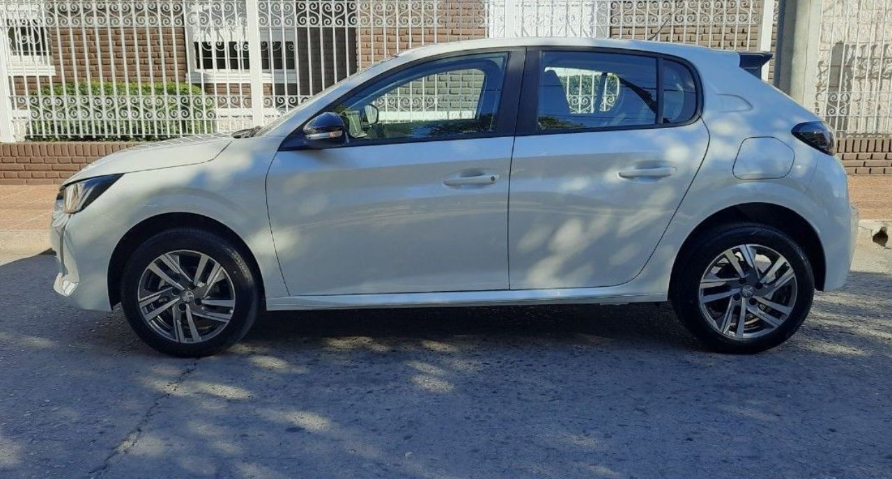 Peugeot 208 Nuevo en Córdoba, deRuedas