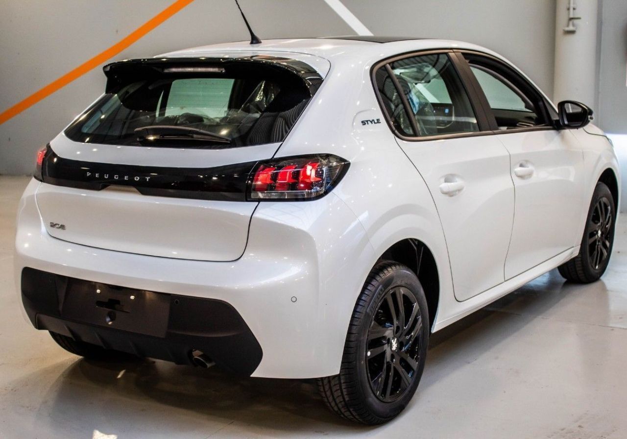 Peugeot 208 Nuevo en Córdoba, deRuedas