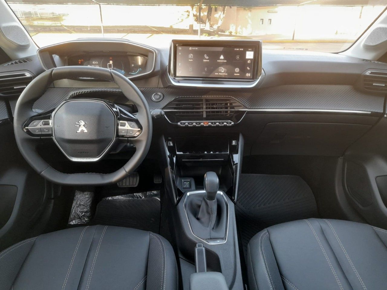 Peugeot 208 Nuevo en Córdoba, deRuedas