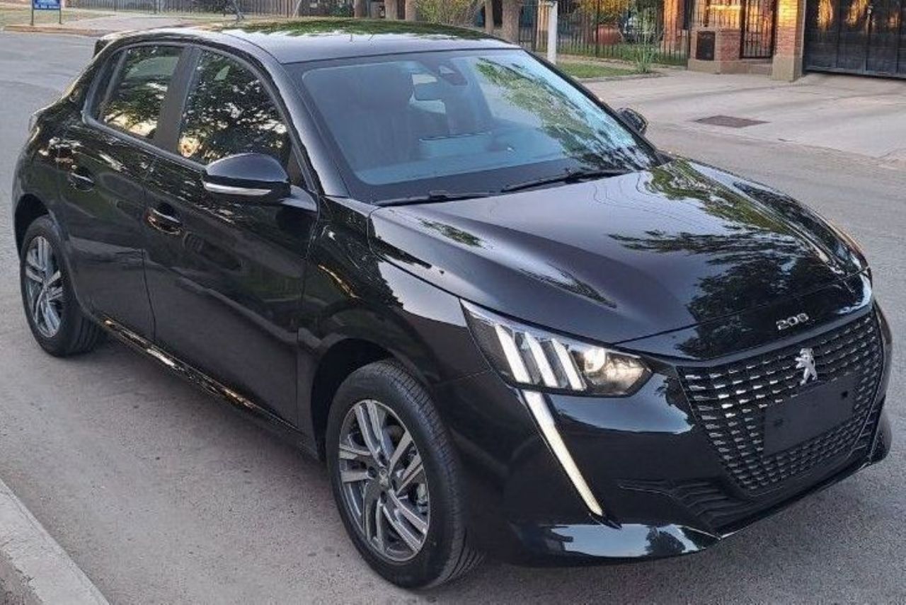 Peugeot 208 Nuevo en Mendoza, deRuedas