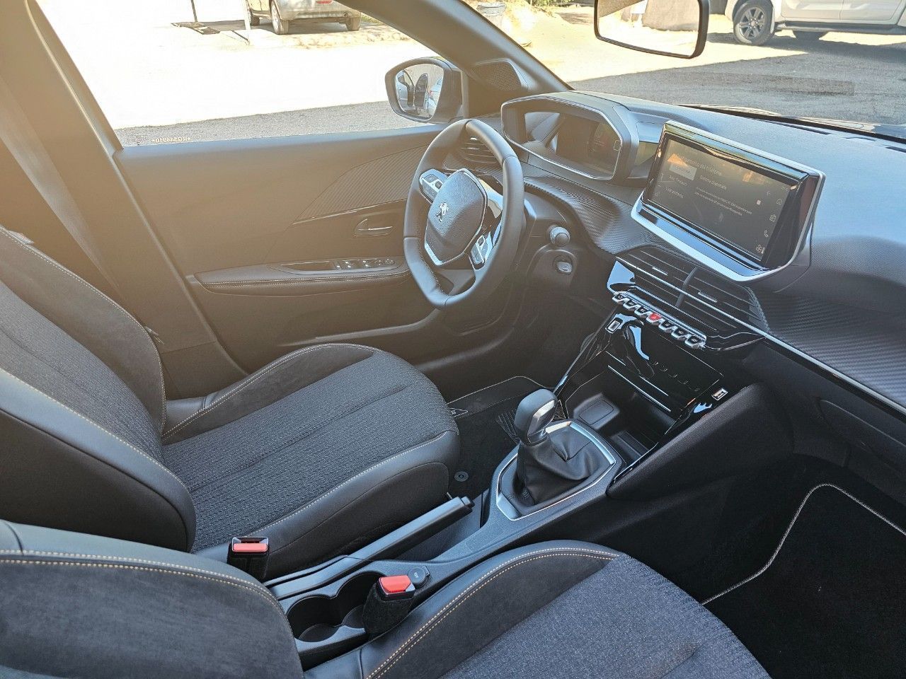 Peugeot 208 Nuevo en Mendoza, deRuedas
