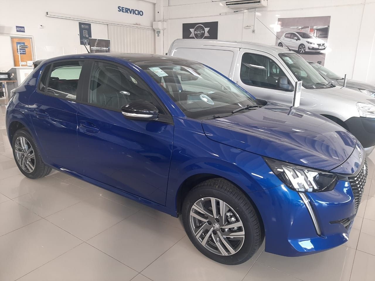 Peugeot 208 Nuevo en Córdoba, deRuedas