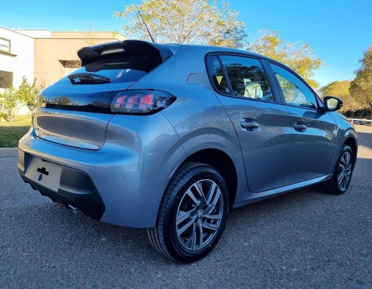 Peugeot 208 Nuevo en Mendoza, deRuedas