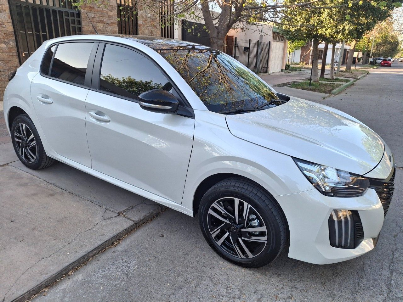 Peugeot 208 Nuevo en Mendoza, deRuedas