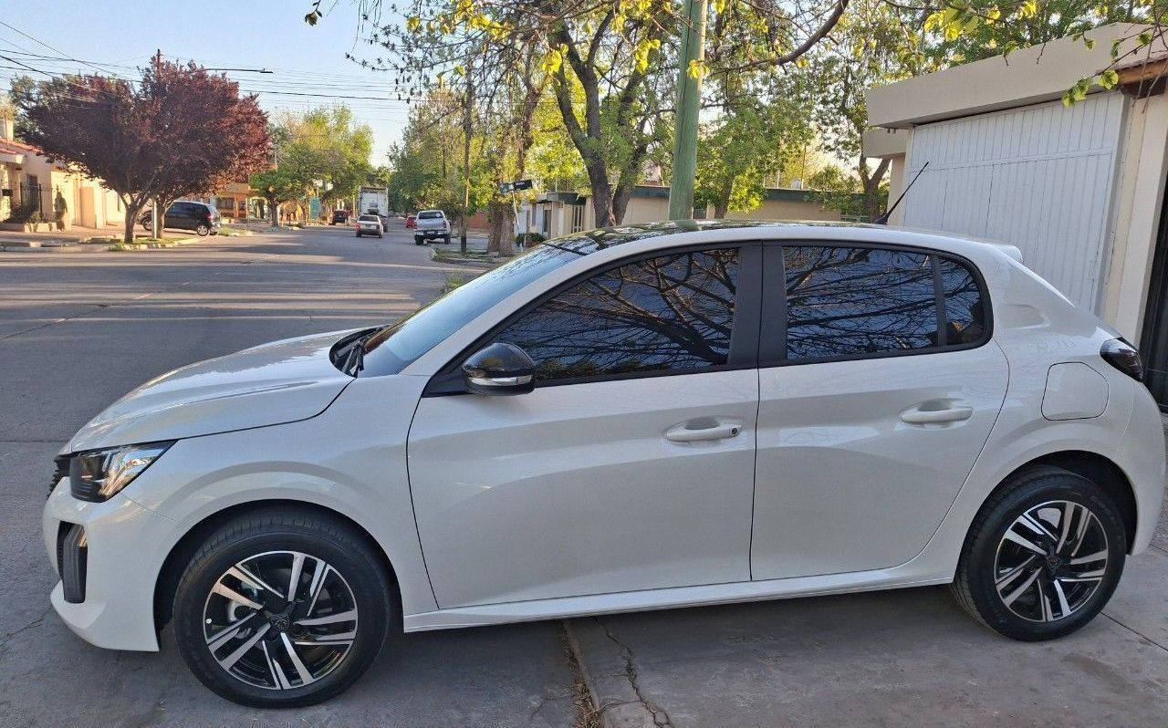 Peugeot 208 Nuevo en Mendoza, deRuedas