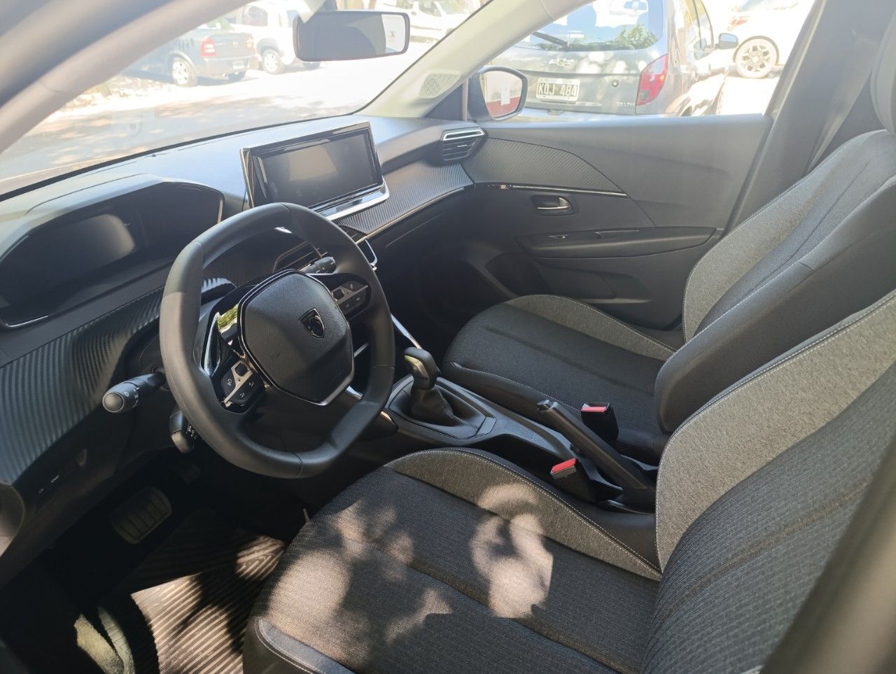 Peugeot 208 Nuevo Financiado en Mendoza, deRuedas