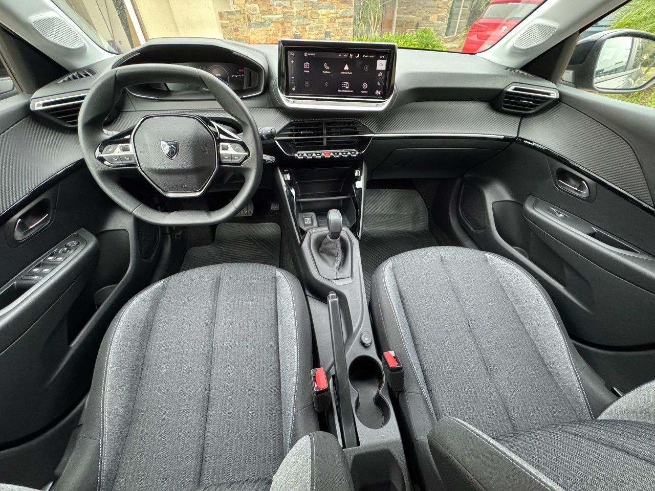 Peugeot 208 Nuevo en Córdoba, deRuedas
