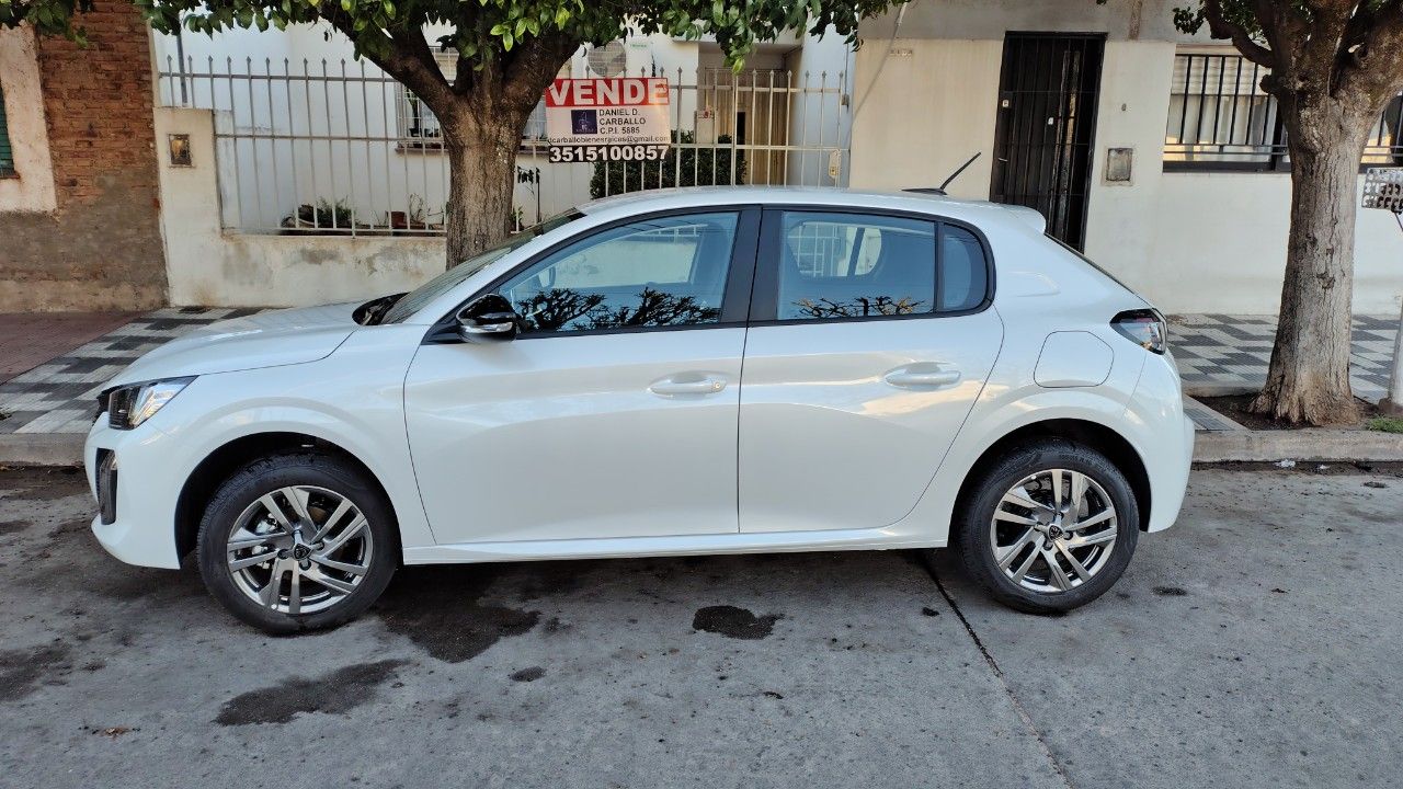 Peugeot 208 Nuevo en Córdoba, deRuedas