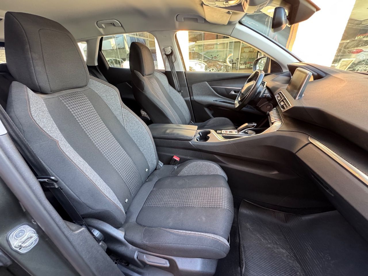 Peugeot 3008 Usado Financiado en Mendoza, deRuedas
