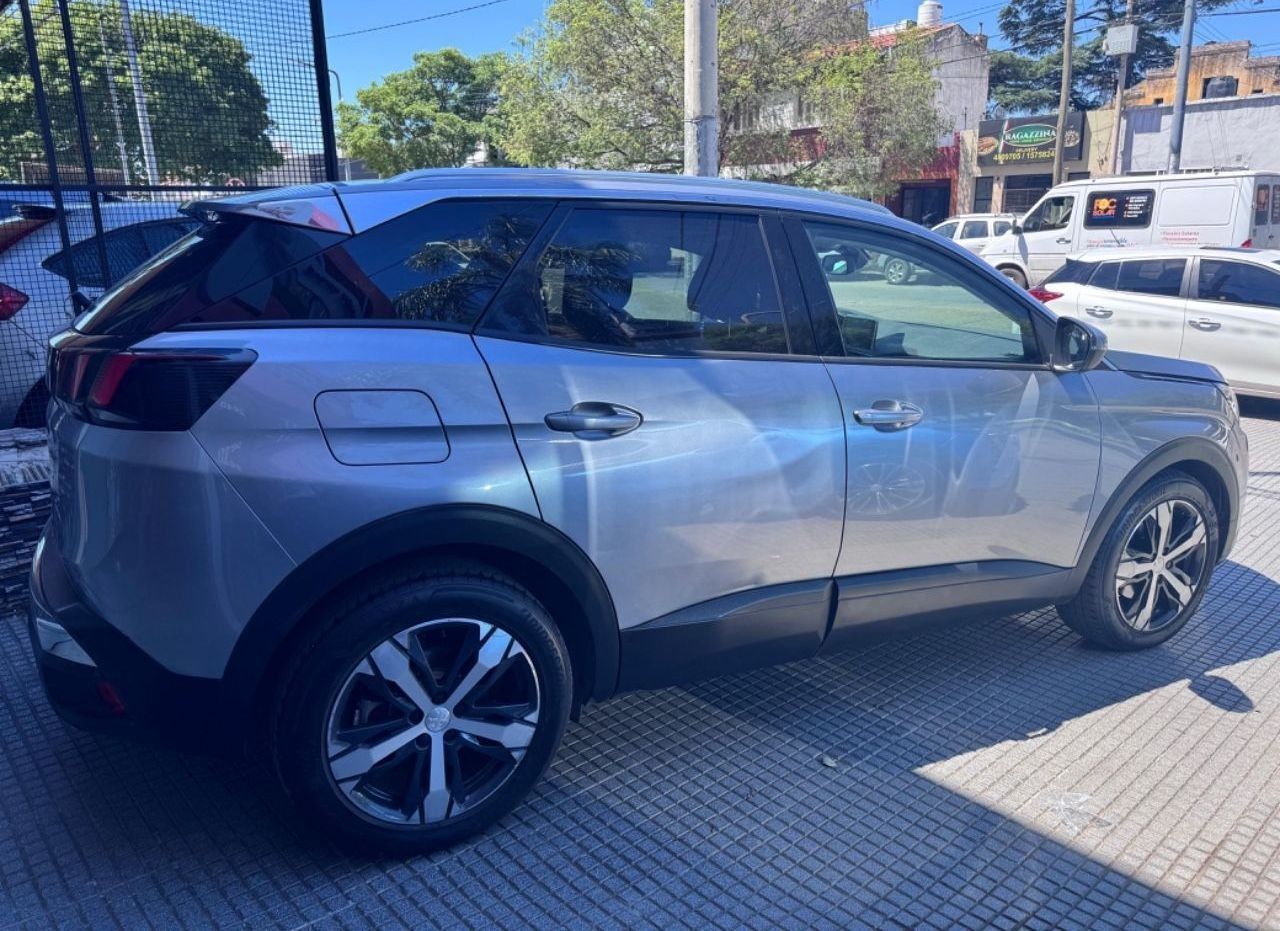 Peugeot 3008 Usado Financiado en Córdoba, deRuedas